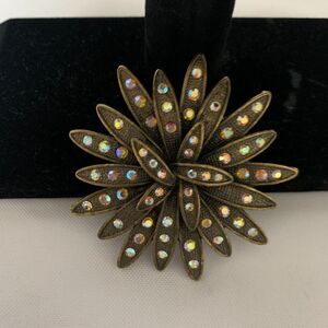 Vintage Sea Urchin Brooch N1,1980's Gold Iridescence Color Rhinestone Brooch